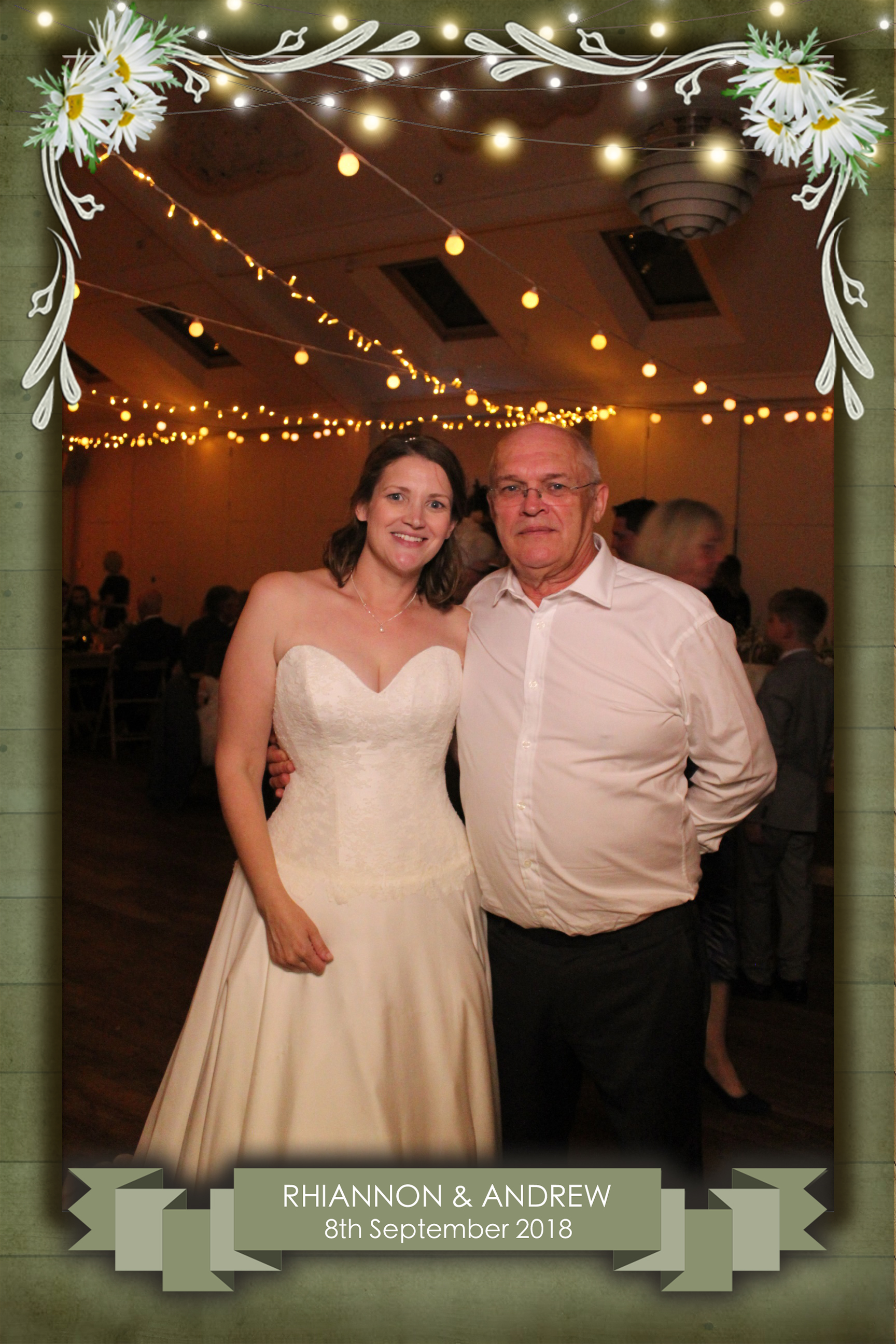 Rhiannon & Andrew's Wedding | View more photos from the event at images.mobile-photo-booth.com/u/MobilePhotoBoothUK/Rhiannon-Andrews-Wedding